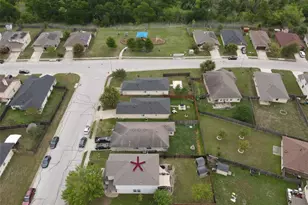 18021 Prairie Verbena Ln, Elgin, TX 78621 - Photo 29