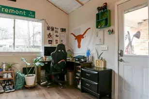 308 E 32nd St, Austin, TX 78705 - Photo 11