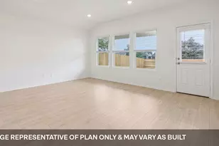 395 San Juan Trl, Bastrop, TX 78602 - Photo 5