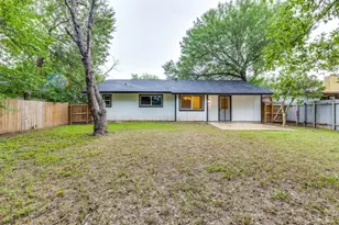 5617 Tallow Tree Dr, Austin, TX 78744 - Photo 25