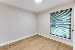 5617 Tallow Tree Dr, Austin, TX 78744 - Photo 17