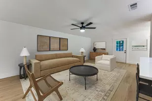 5617 Tallow Tree Dr, Austin, TX 78744 - Photo 3