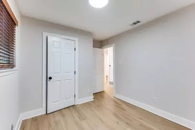 5617 Tallow Tree Drive, Austin, TX 78744 - Photo 21