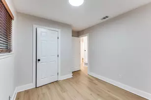 5617 Tallow Tree Dr, Austin, TX 78744 - Photo 21