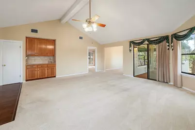 105 Tamarac Court, Lakeway, TX 78734 - Photo 7