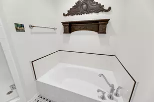 105 Tamarac Ct, Lakeway, TX 78734 - Photo 25