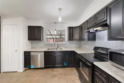 12316 Willow Wild Drive, Austin, TX 78758 - Photo 17