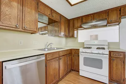 5626 Wagon Train Road, Austin, TX 78749 - Photo 11