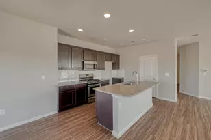 108 Kleberg Ct, Georgetown, TX 78626 - Photo 5