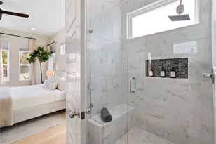 1126 Linden St, Austin, TX 78702 - Photo 15