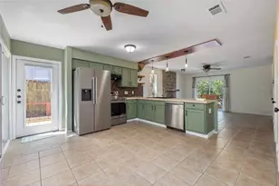 1703 Waterloo Tr, Austin, TX 78704 - Photo 7