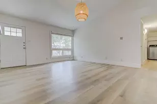 6713 West Gate Blvd, Austin, TX 78745 - Photo 5