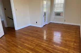 703 W 35, Austin, TX 78705 - Photo 17