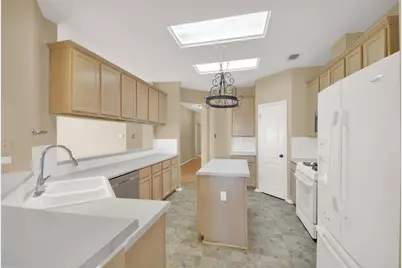 1030 Disraeli Circle, Pflugerville, TX 78660 - Photo 5