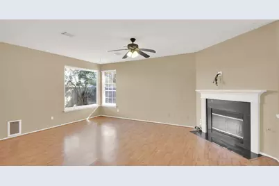 1030 Disraeli Circle, Pflugerville, TX 78660 - Photo 7