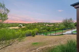 207 Lodestone Ln, Austin, TX 78738 - Photo 37