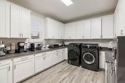 207 Lodestone Lane, Austin, TX 78738 - Photo 23