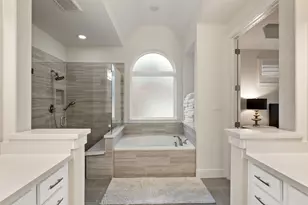 207 Lodestone Ln, Austin, TX 78738 - Photo 21