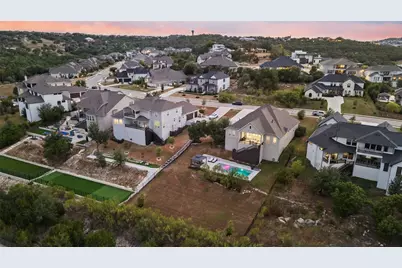 207 Lodestone Lane, Austin, TX 78738 - Photo 39