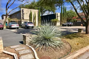 610 Franklin Blvd, Austin, TX 78751 - Photo 1
