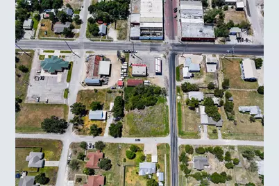 311 E Clark Street, Bartlett, TX 76511 - Photo 13