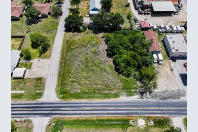 311 E Clark Street, Bartlett, TX 76511 - Photo 5