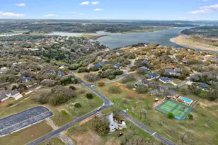 204 Bedford Dr Lot 266, Spicewood, TX 78669 - Photo 29