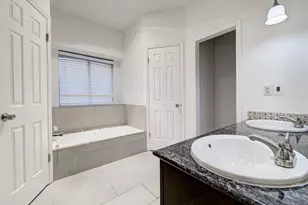 208 Oak Ridge Dr, Pflugerville, TX 78660 - Photo 15