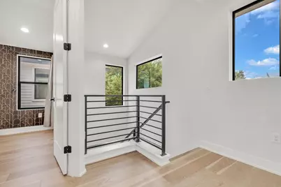 408 W Odell Street #2, Austin, TX 78752 - Photo 13
