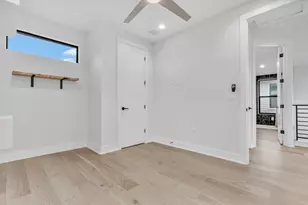 408 W Odell St, Austin, TX 78752 - Photo 23