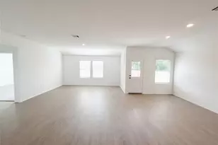 507 Vantage Dr, Hutto, TX 78634 - Photo 3