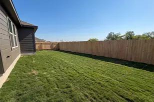 507 Vantage Dr, Hutto, TX 78634 - Photo 19