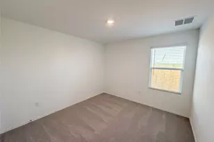 507 Vantage Dr, Hutto, TX 78634 - Photo 11