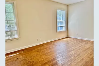 923 Keith Lane, Austin, TX 78705 - Photo 5