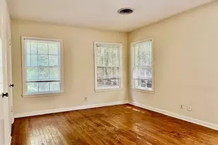 923 Keith Ln, Austin, TX 78705 - Photo 13