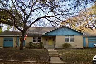 923 Keith Ln, Austin, TX 78705 - Photo 1