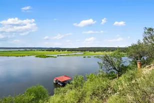 335 Harbor Dr, Spicewood, TX 78669 - Photo 23