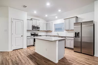 414 Bluejack Way, Hutto, TX 78634 - Photo 5