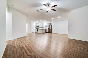 414 Bluejack Wy, Hutto, TX 78634 - Photo 3