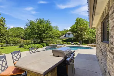 2 Meandering Way, Round Rock, TX 78664 - Photo 33