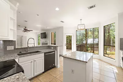 131 Molokini Drive, Bastrop, TX 78602 - Photo 9