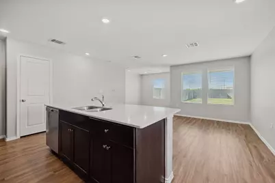 12101 Short Leaf Path, Del Valle, TX 78617 - Photo 5