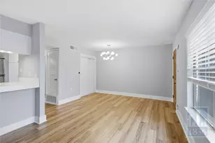 7801 Shoal Creek Blvd, Austin, TX 78757 - Photo 5