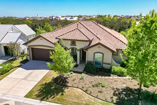 104 Drawing Maple St, San Marcos, TX 78666 - Photo 3