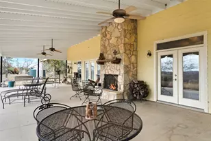 1274 County Road 2806, Lampasas, TX 76550 - Photo 3