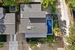 1912 S 3rd St, Austin, TX 78704 - Photo 21