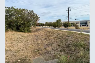 2012 Maple Street, Georgetown, TX 78626 - Photo 5