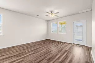 221 Longmount Cv, Liberty Hill, TX 78642 - Photo 15