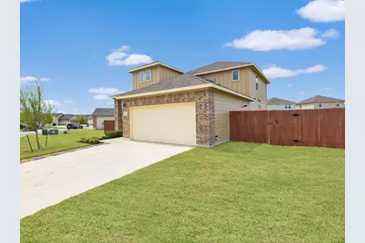 221 Longmount Cove, Liberty Hill, TX 78642 - Photo 5