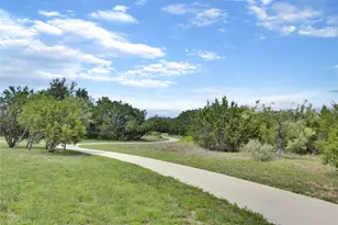 221 Longmount Cv, Liberty Hill, TX 78642 - Photo 37